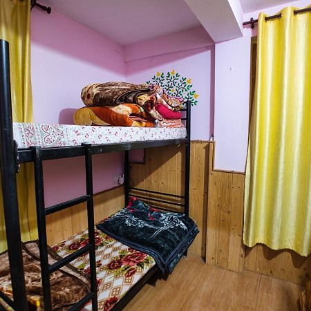 Voyageur Nest Hostel Manali  Ngoại thất bức ảnh